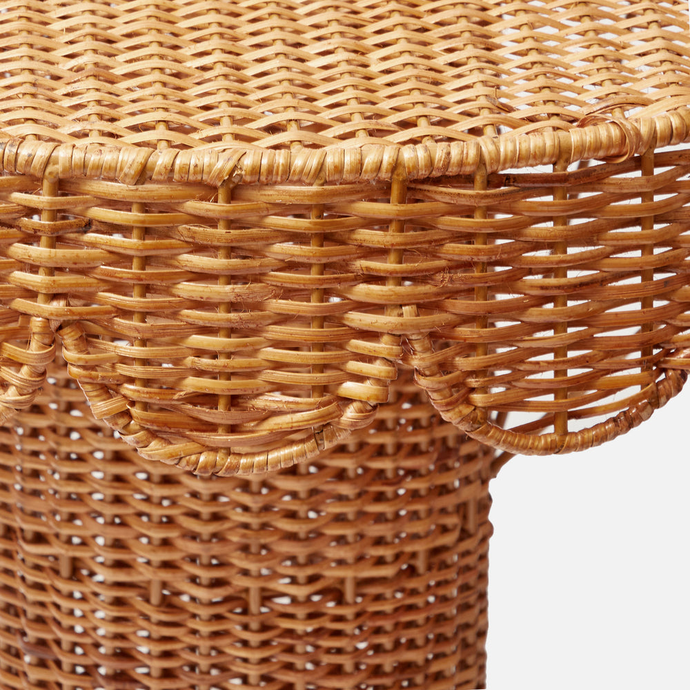 Rattan Round Table – Luxe Furniture Inc