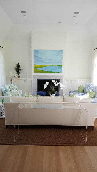 Luxe Furniture Lucite Waterfall Console Table in Jupiter Island Interior Designer Leslie Wiles