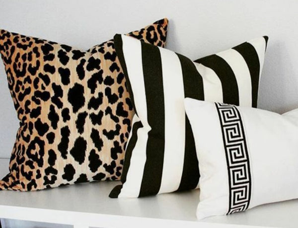 Greek Key Pillow - Black & White