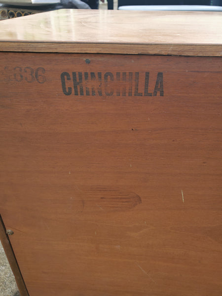Rare Rway Chinchilla 9 Drawer Dresser