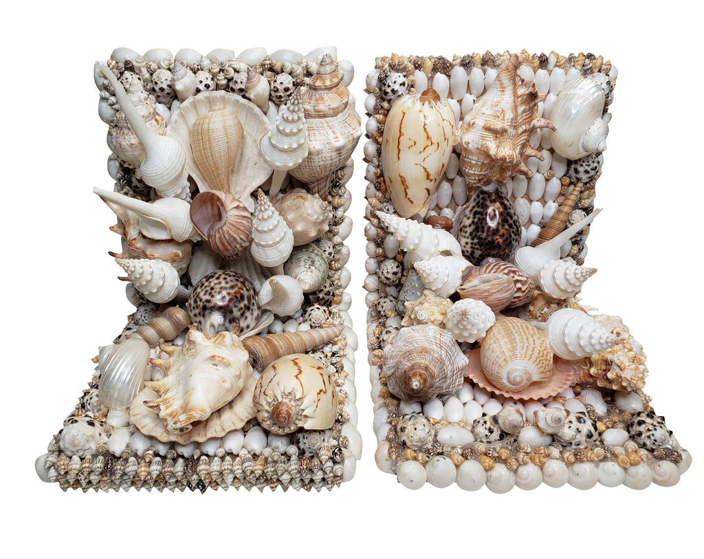 Shell Bookends – Luxe Furniture Inc