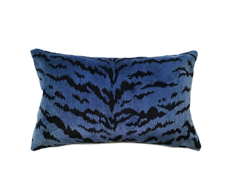 Tigre Pillow - Blue & Black Velvet